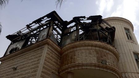 اندلاع حريق بعريشة خشبية في الطابق الثاني من منزل بمدينة رهط 